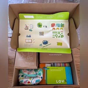 Lovevery The Connector Play Kit